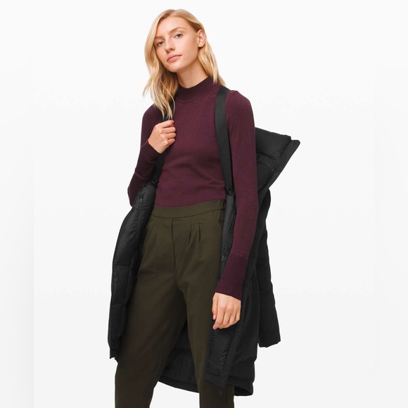 NWT! lululemon Snow Warrior Parka - Size 2 - Picture 9 of 15